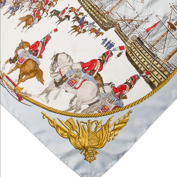 Hermès Marine & Cavalerie 100% Silk scarf - Picture 2 of 3